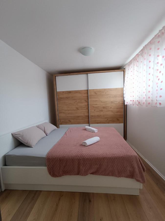 Apartamento Apartman Mala Cici Zadar Exterior foto